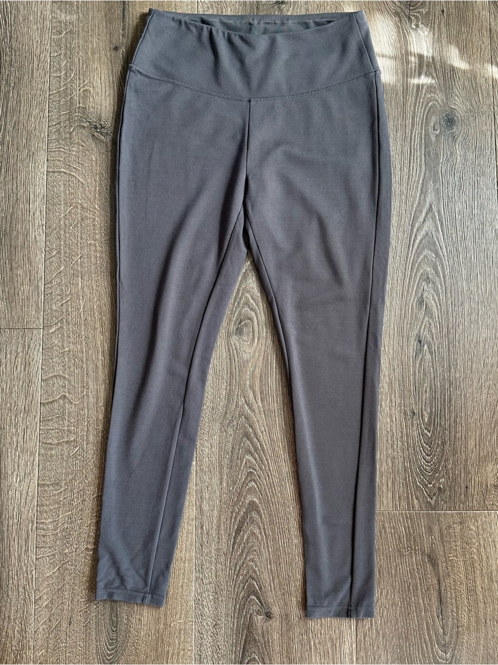 Rhonda Shear Grey Leggings Size Large